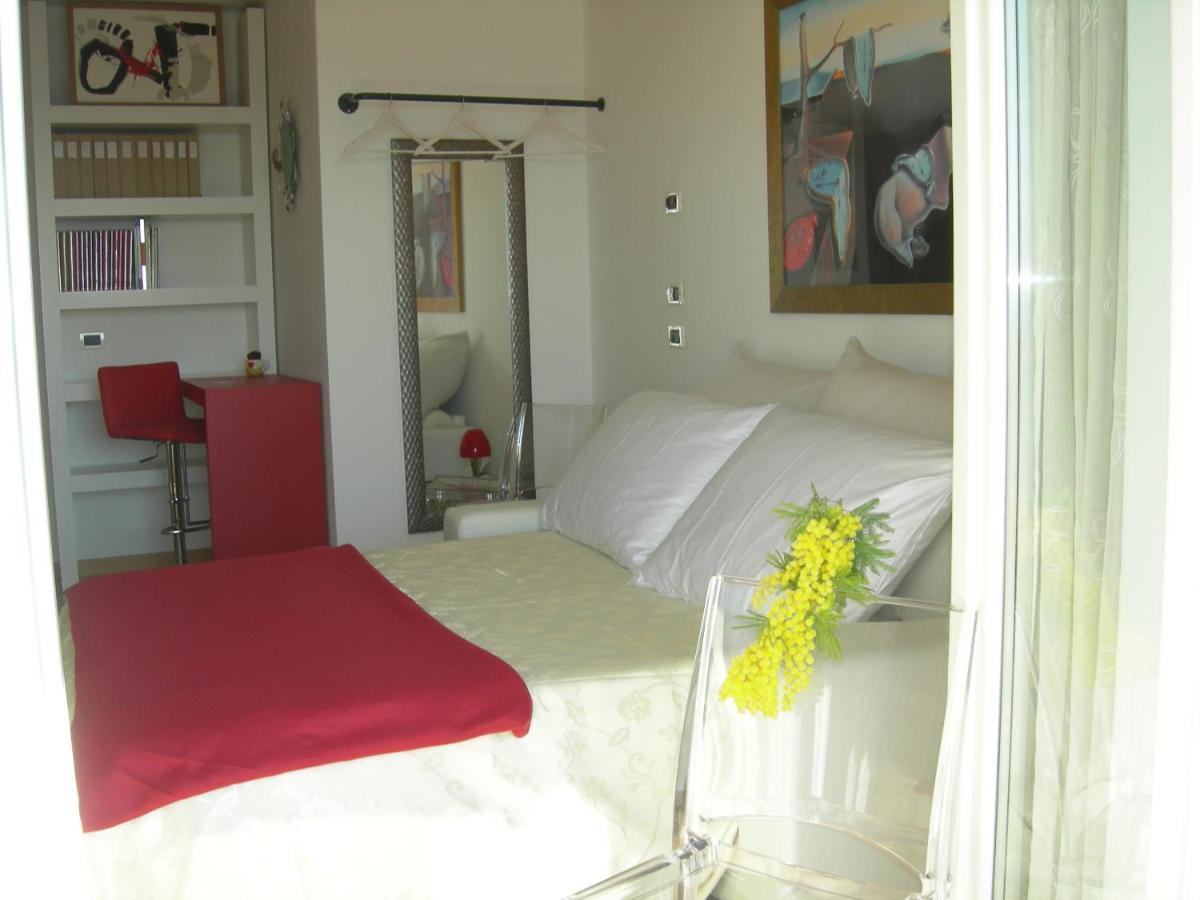 Apartamento Residenza Lucrezia Cavaion Veronese Exterior foto