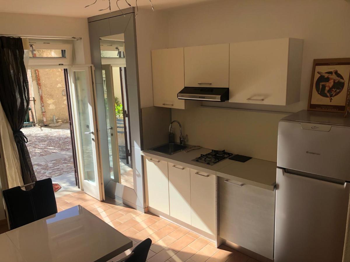 Apartamento Residenza Lucrezia Cavaion Veronese Exterior foto